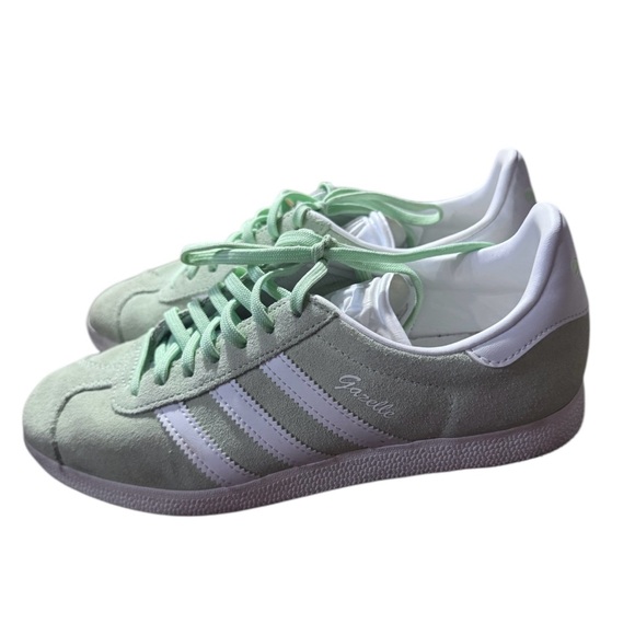 Adidas Women's Mint and White Sneakers - Picture 5 of 8